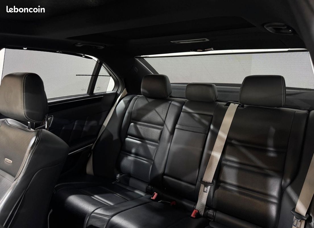 Mercedes-Benz E63 AMG S 4matic 585cv - Toit panoramique - HK - Keyless – Image 5